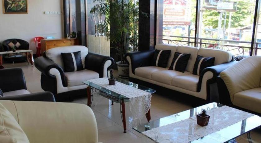Hotel Dynasty Таракан Экстерьер фото